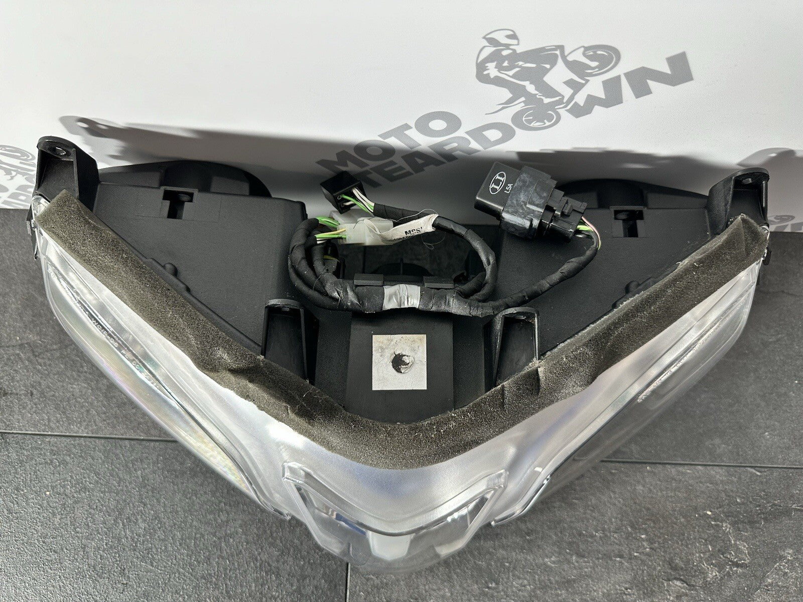 Aprilia RSV4 RF 1000 2016 Headlight Assembly Light Cluster 2015-2020 OEM Tuono