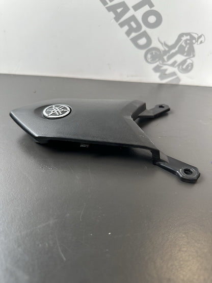 Genuine Yamaha MT03 MT-03 Rear center tail joining fairing panel 2020- 1WDF171N0