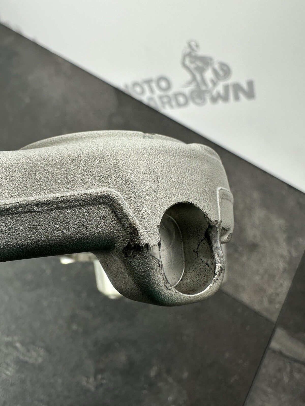 Triumph TIGER 900 GT PRO 2022 Top Yoke Upper Yoke 6337 Mile 2020-2023 OEM