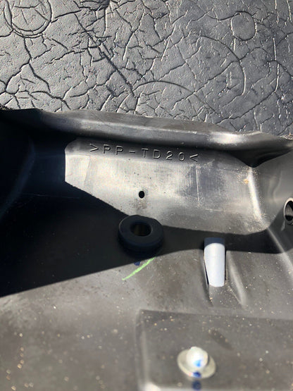 Yamaha MT10 SP 2018 Air Intake Duct Housing OEM Only 2826 Miles