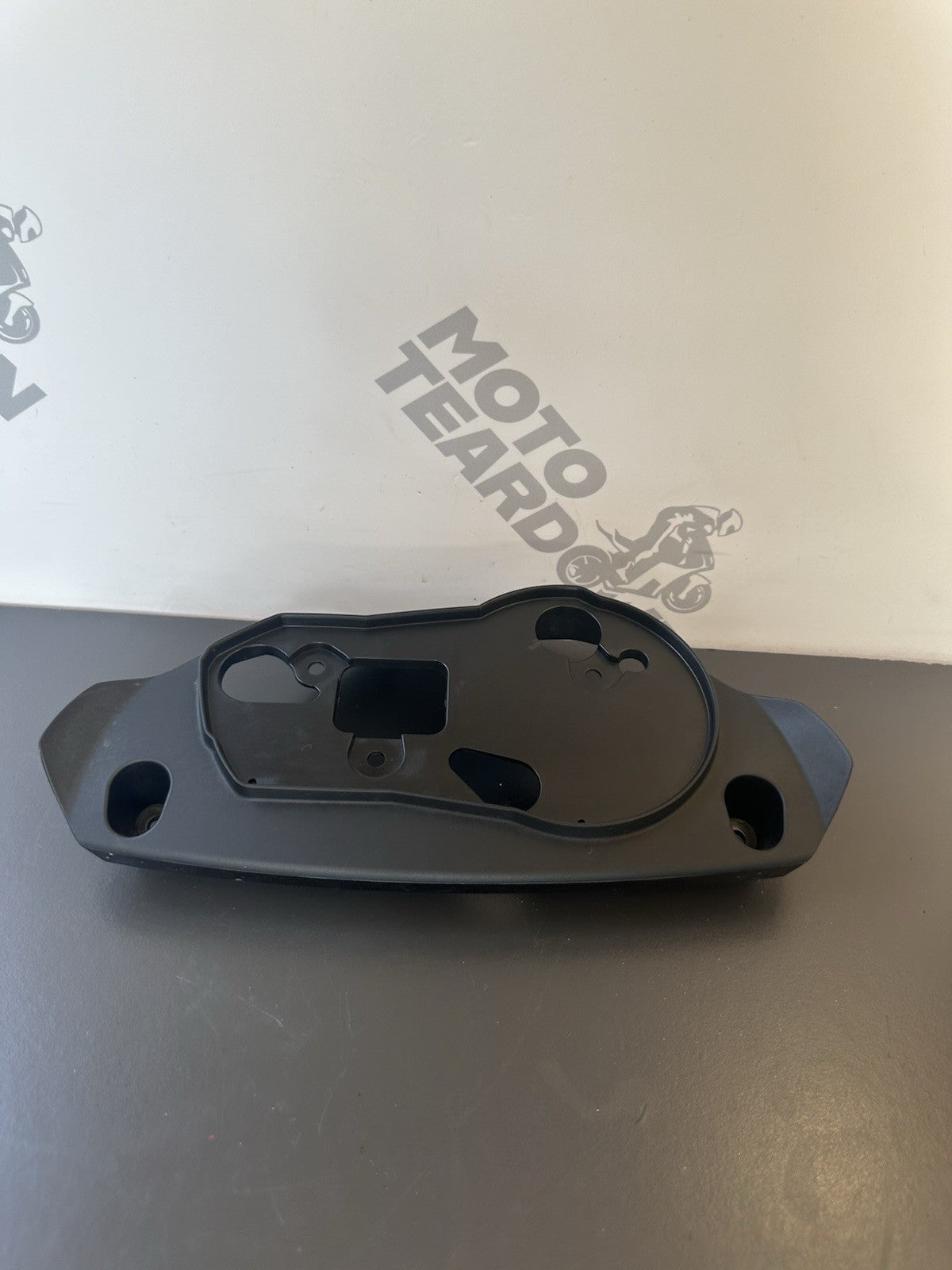 Triumph Street Triple 675 Clock Speedo DASHBOARD MOUNT T2307582 2007-11 OEM 675R