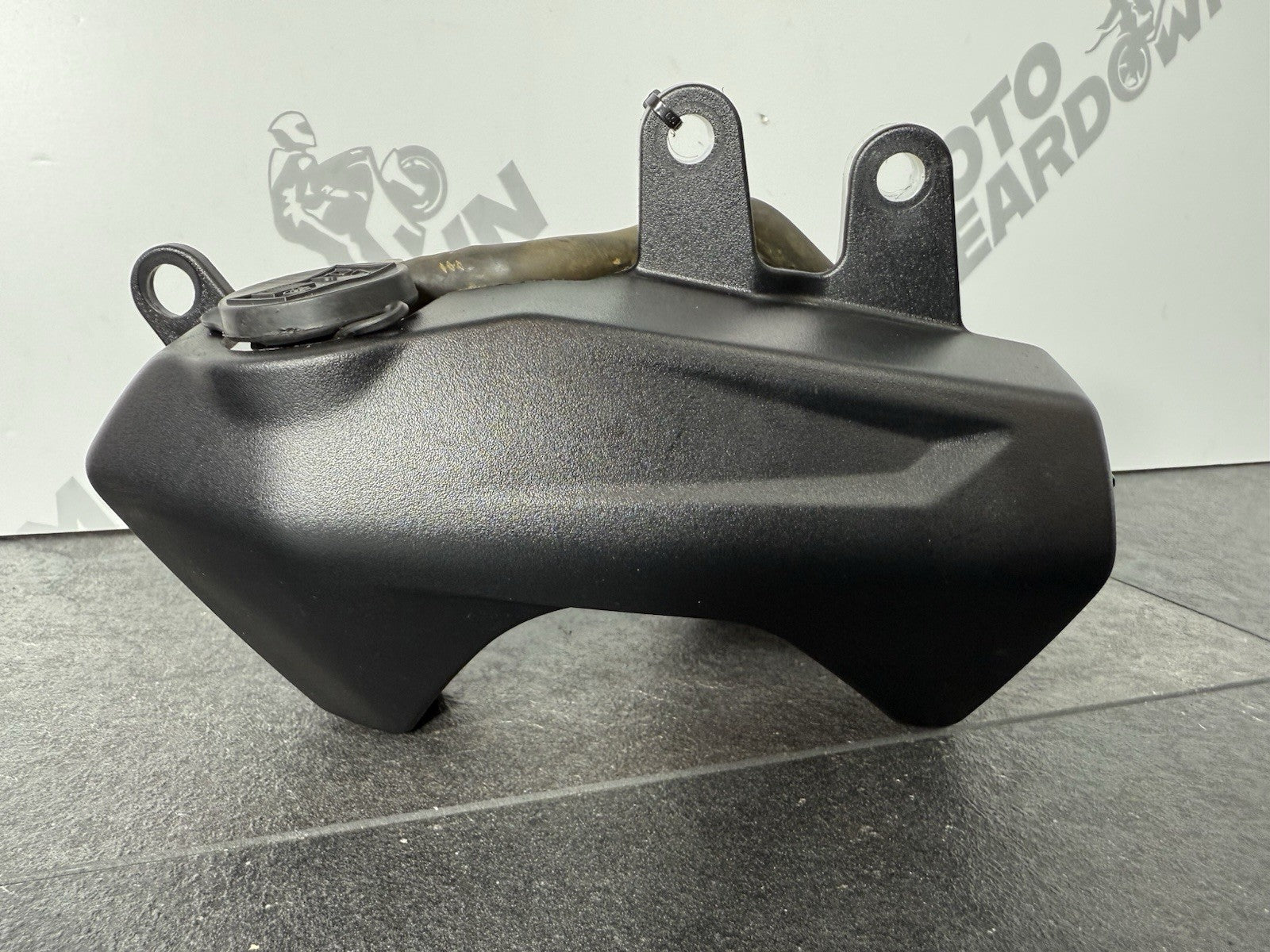 68857706-e00e-4d44-af6f-772f870da71a