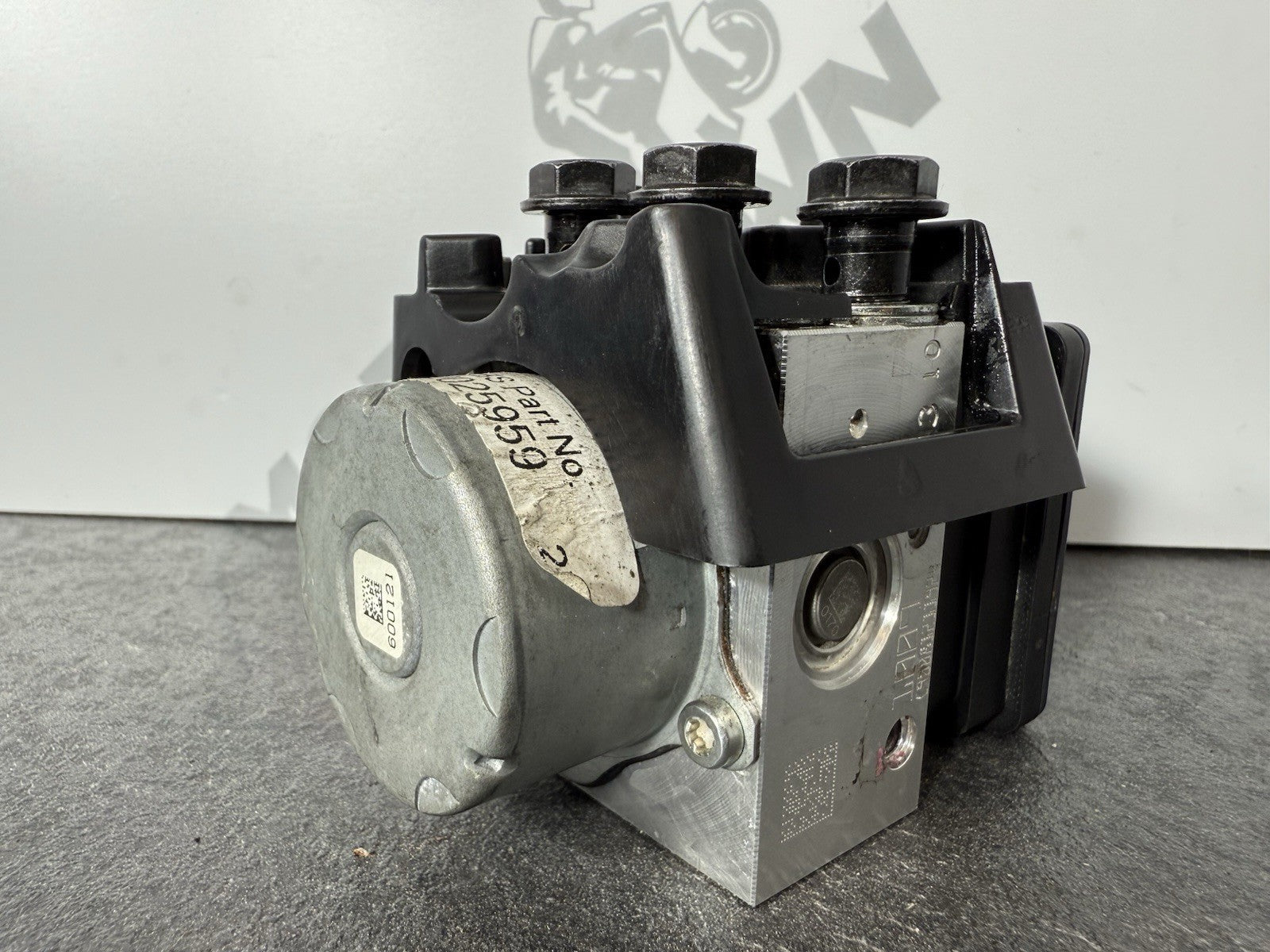 Triumph Street Triple 765 RS 2021 ABS Brake Pump Module Actuator 21650m 2020-22