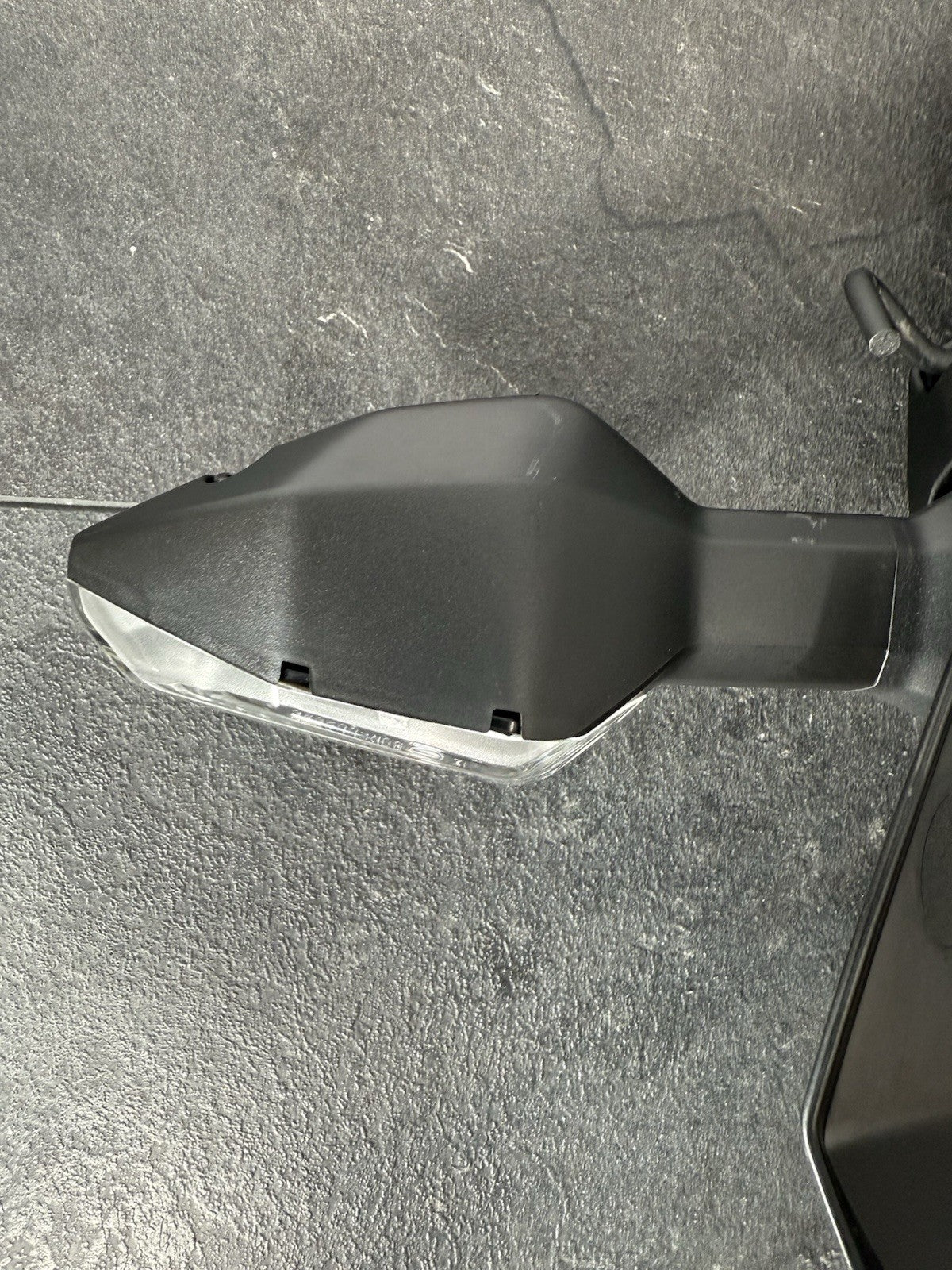 ad5e8195-f95e-4225-8860-2d3a3c091042