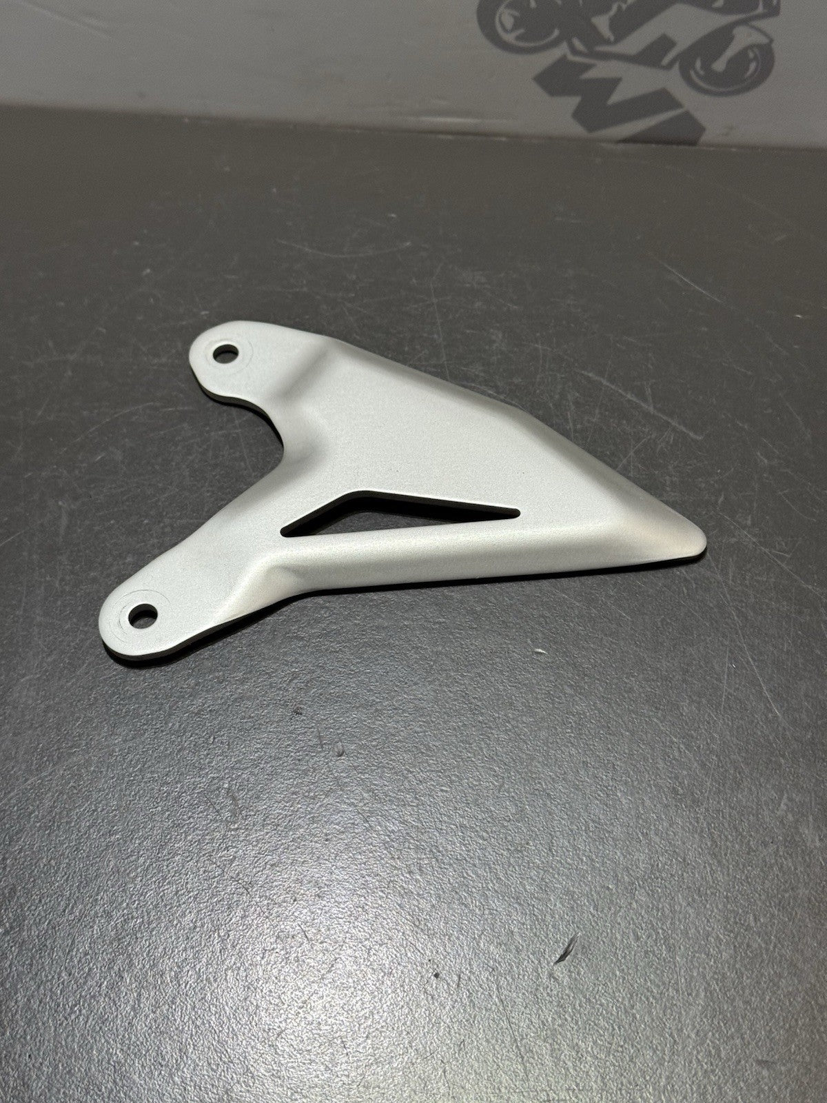 7afa8e65-df4c-49eb-a296-dc3ea4d43ab9