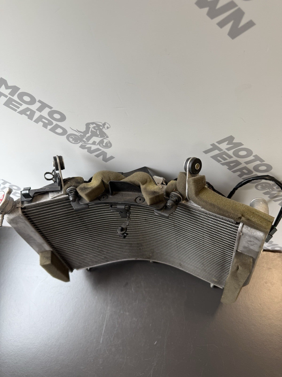 100d7f17-6616-494f-888e-a7e5e462a8e8