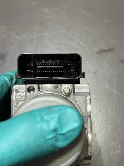 e8ba63ed-29a9-42d8-a826-96894db29eec