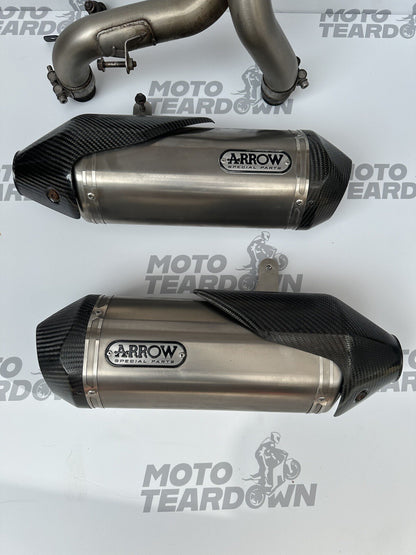 Triumph Speed Triple RS 1050 2018-2020 exhaust silencers and link pipe ARROW OEM