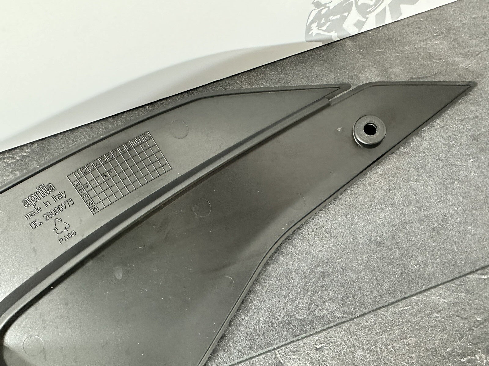 Aprilia Tuono V4 1100 2021 Left Tank Side Fairing Cowling 6606 Miles 2022-2024