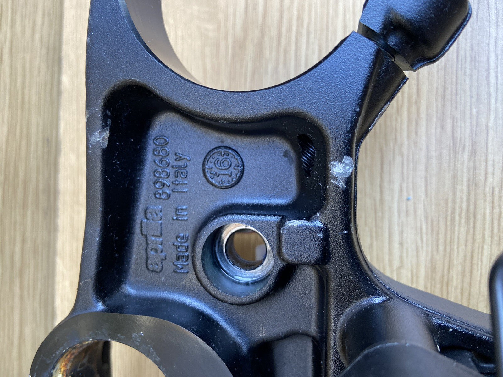 Aprilia Tuono V4 1100 FACTORY 2017 Lockset Ignition Key ECU Fuel Cap OEM RSV4