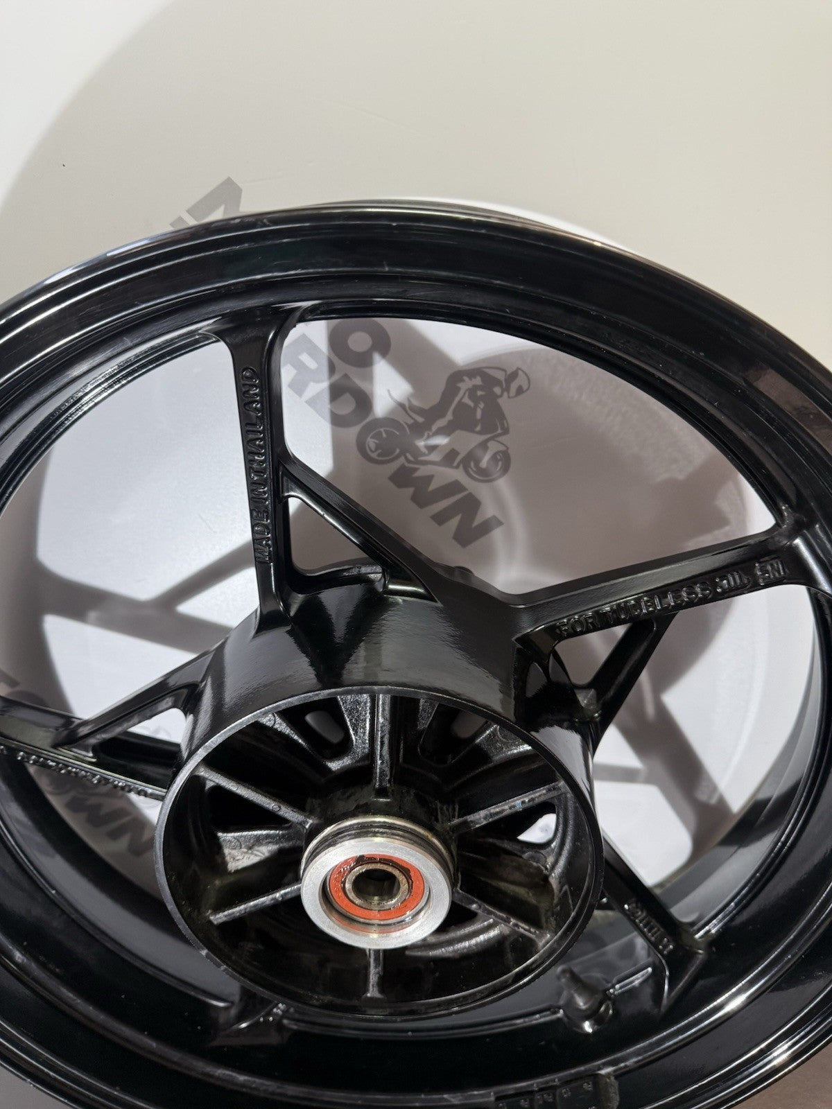 941c42f4-a4a1-4154-b6af-a3c74ae80241