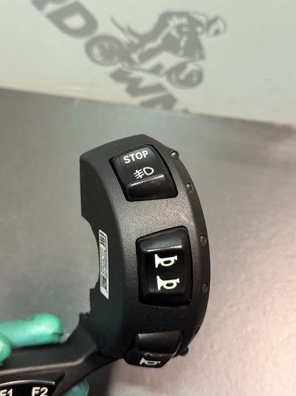 55c213d1-e374-4c95-8ff2-a1dfa78ec41b