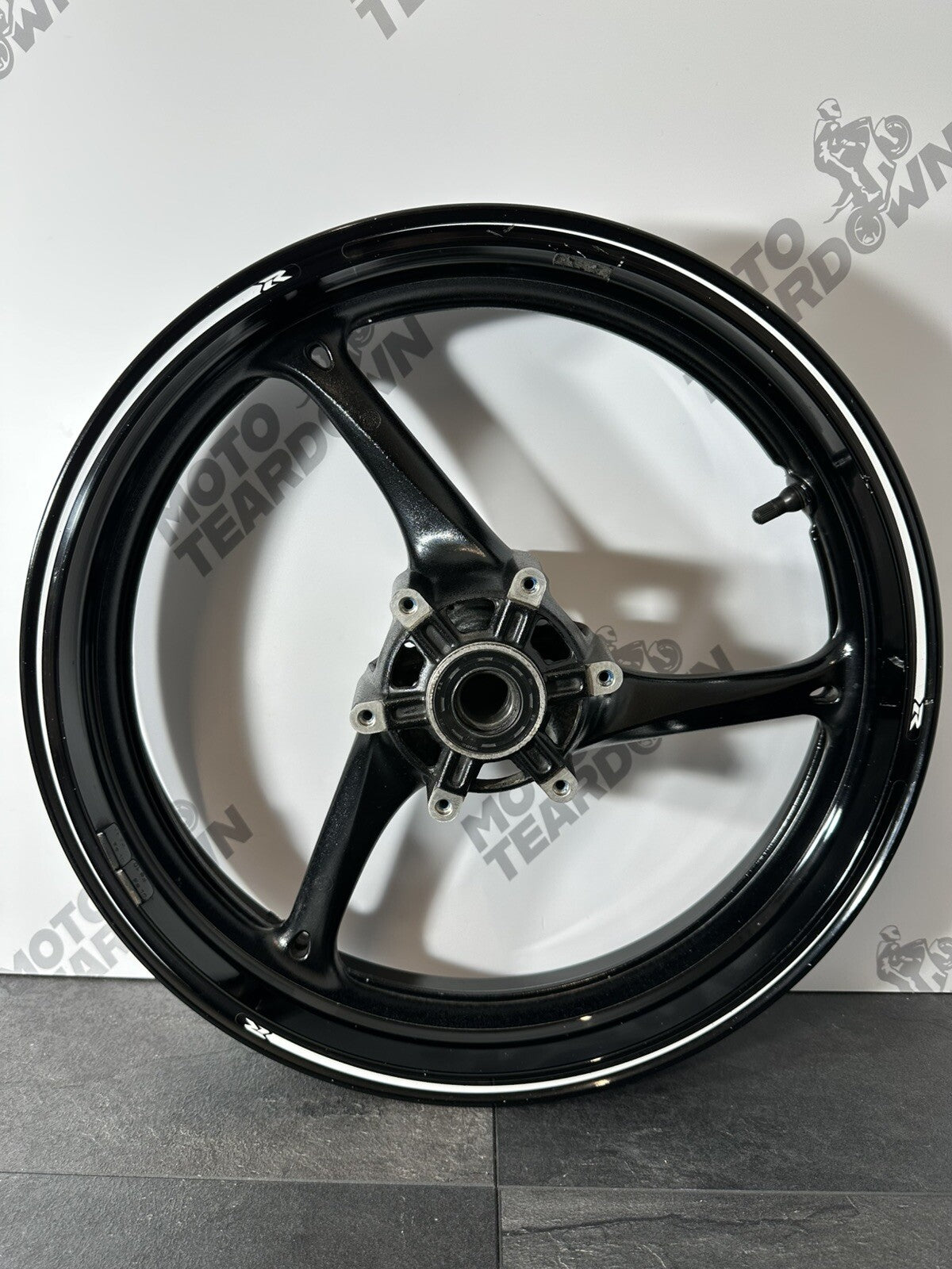Suzuki GSXR 1000 2014 Front Wheel Rim ENKEI 22774 Miles 2009-2016 OEM 600 750