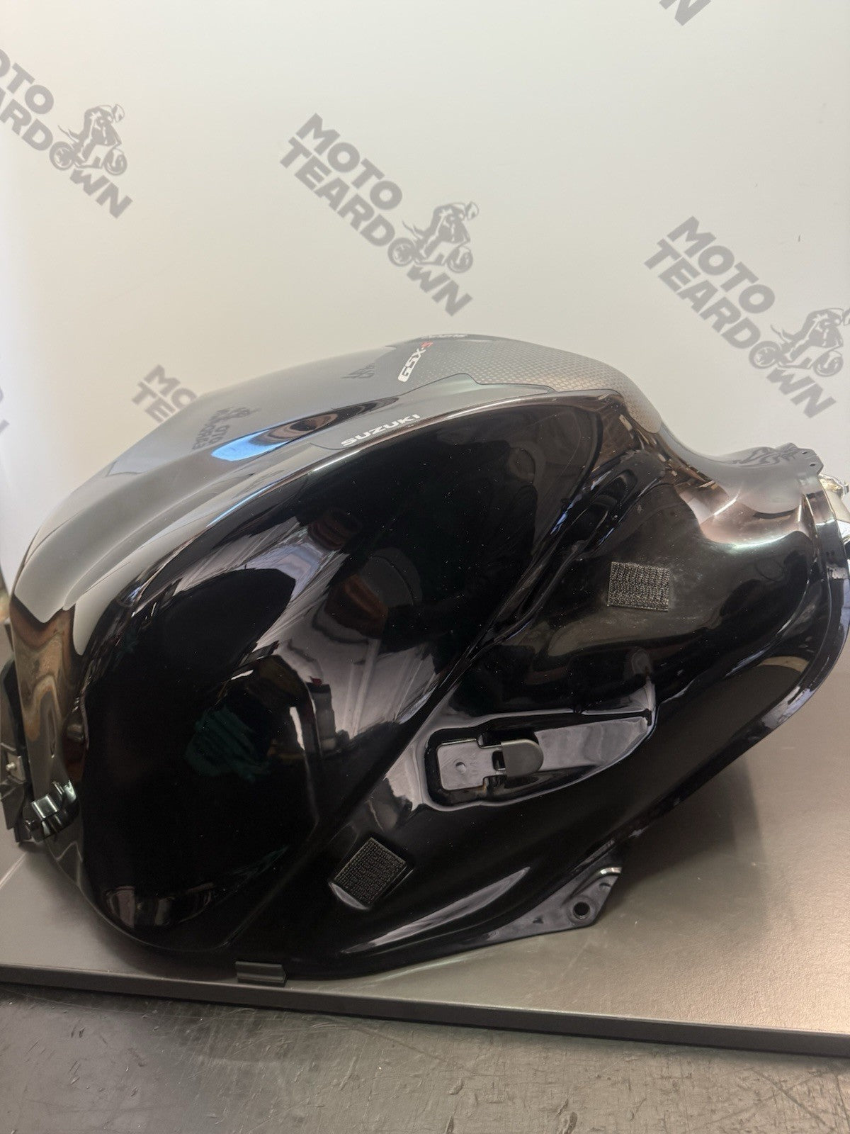 26e1343e-e022-49d2-8bfc-607a30bf5d86