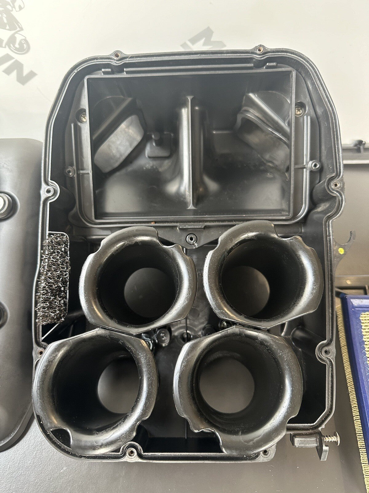 APRILIA TUONO V4 1100 FACTORY AIR BOX, Air Box 2017 OEM Air Box And Filter