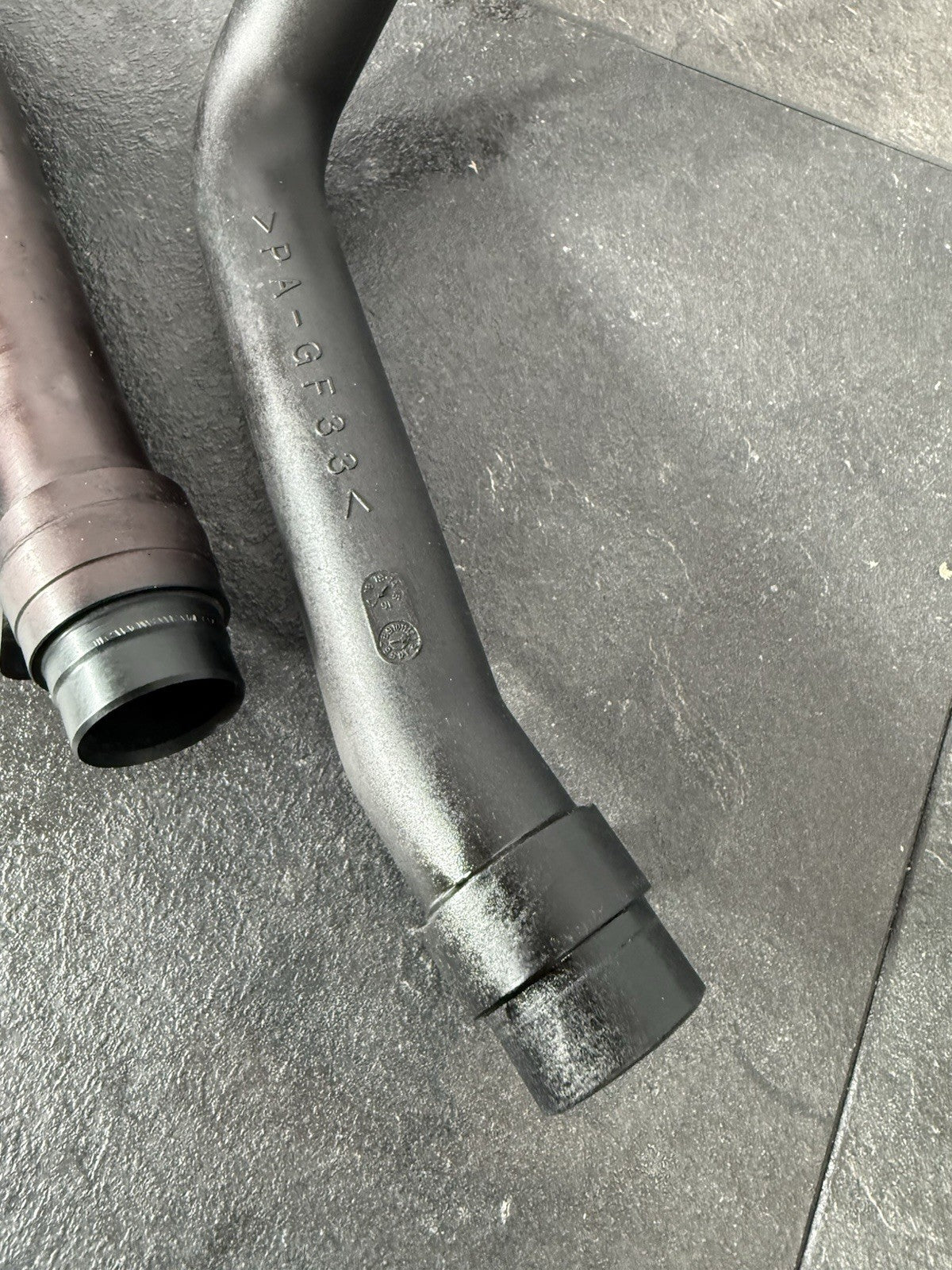 57343712-a4a9-43d7-b55b-27720b4972ad