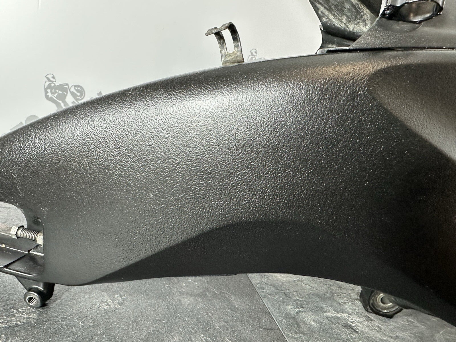 Suzuki GSXR 1000 2014 Swing Arm Swinging Arm Hugger 22774 Miles 2009-2016 OEM