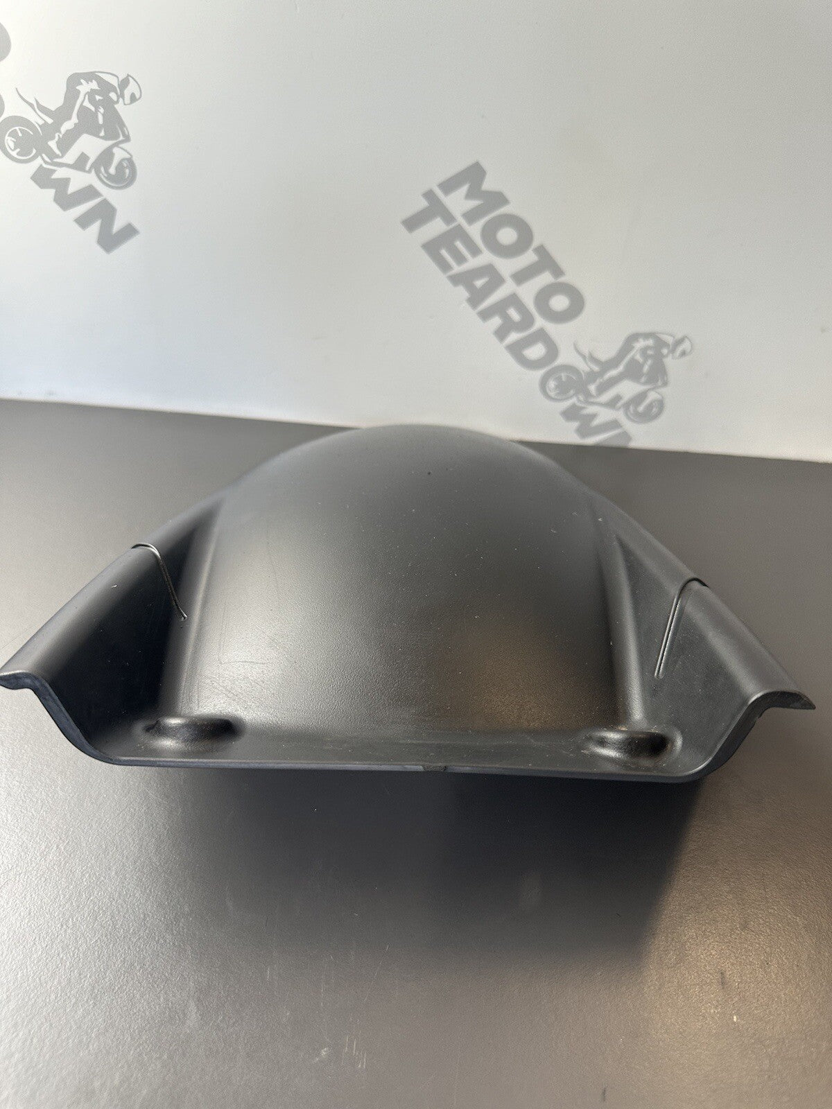 GENUINE APRILIA TUONO V4 1000 1100 2017-19 REAR FENDER HUGGER MUD GUARD 858782