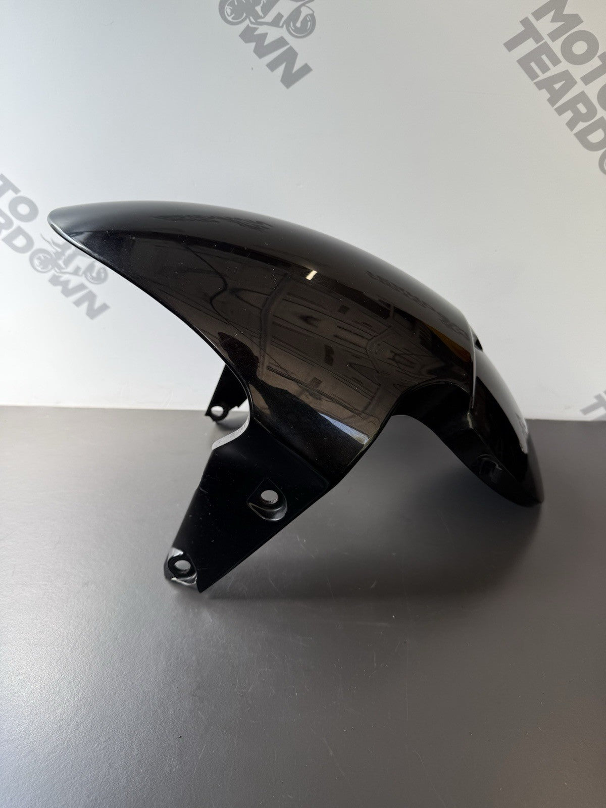 TRIUMPH STREET TRIPLE 675R FRONT MUDGUARD FENDER GLOSS BLACK *SEE DESCRIPTION*