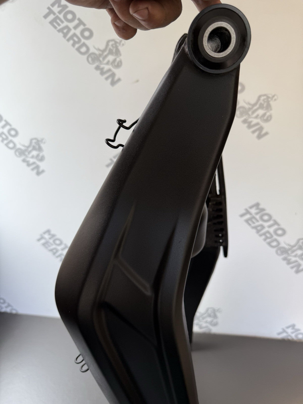 TRIUMPH TRIDENT 660 Swing Arm Rear Swingarm 660 Swinging Arm 2021-2024 T2051555