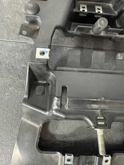Yamaha YZF R125 R 125 2014 Subframe Inner Tray Panel 26983 Mile 2008-2018 OEM