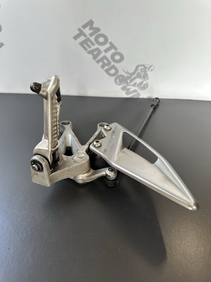 Triumph Street Triple 765R RS Left Foot Assembly Left Foot 2017-2019 2081534 OEM