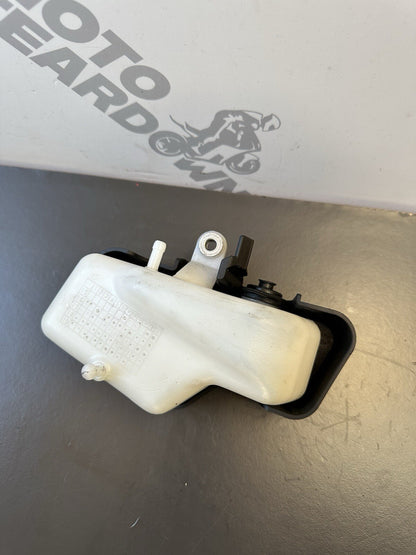 Yamaha MT03 Mt-03 Abs 2020 Water Coolant Header Bottle Yamaha MT03 Coolant