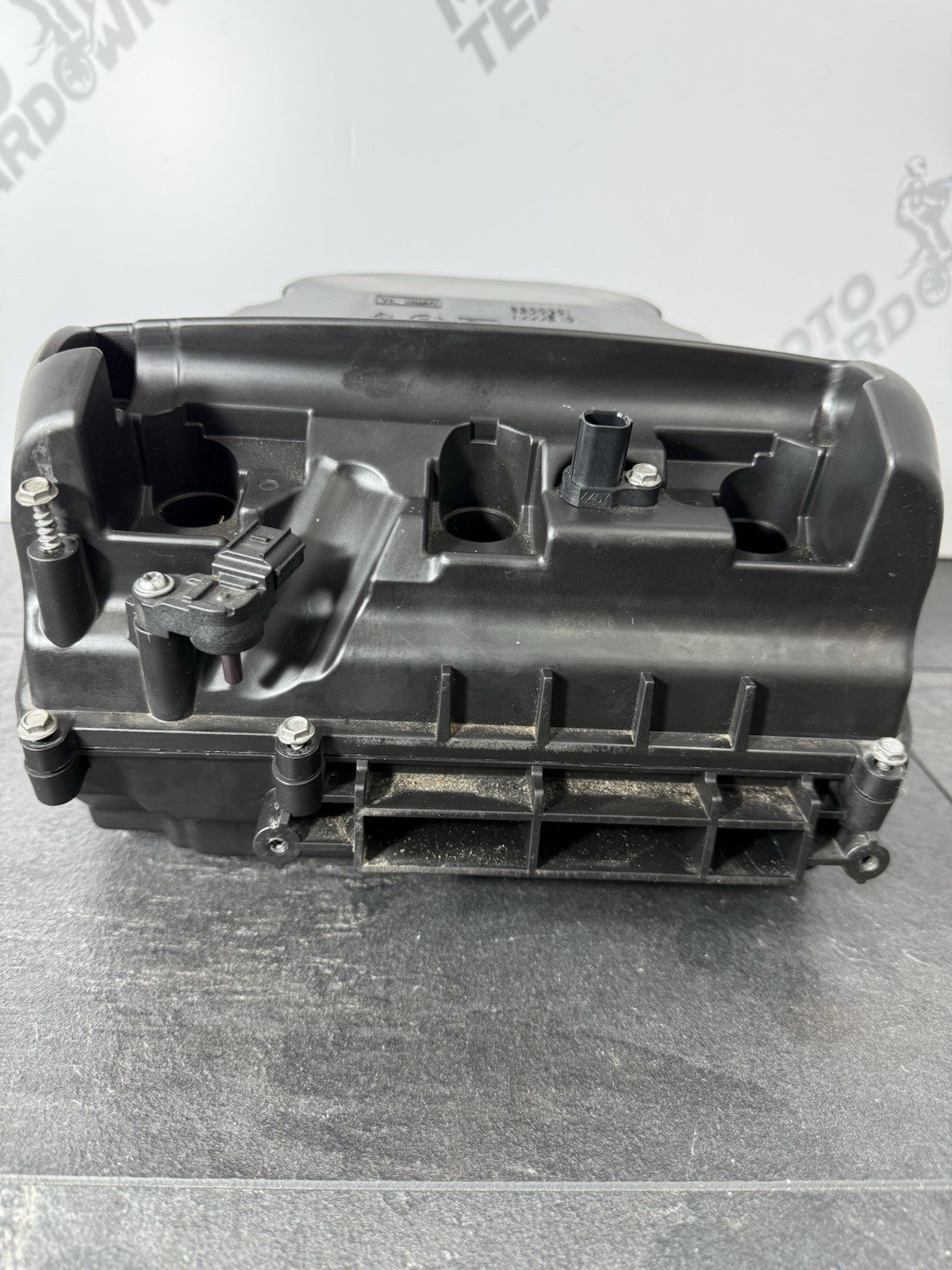 9ea7aa1c-27a9-4734-a930-7d8a91b7e748