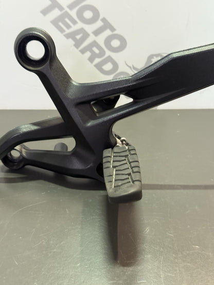 337725b6-3e5d-4339-85f4-744749343083