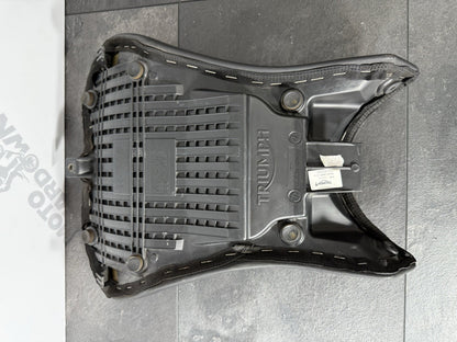 Triumph Street Triple 765 RS 2021 Front Riders Seat 21650 Miles 2020-2022 OEM