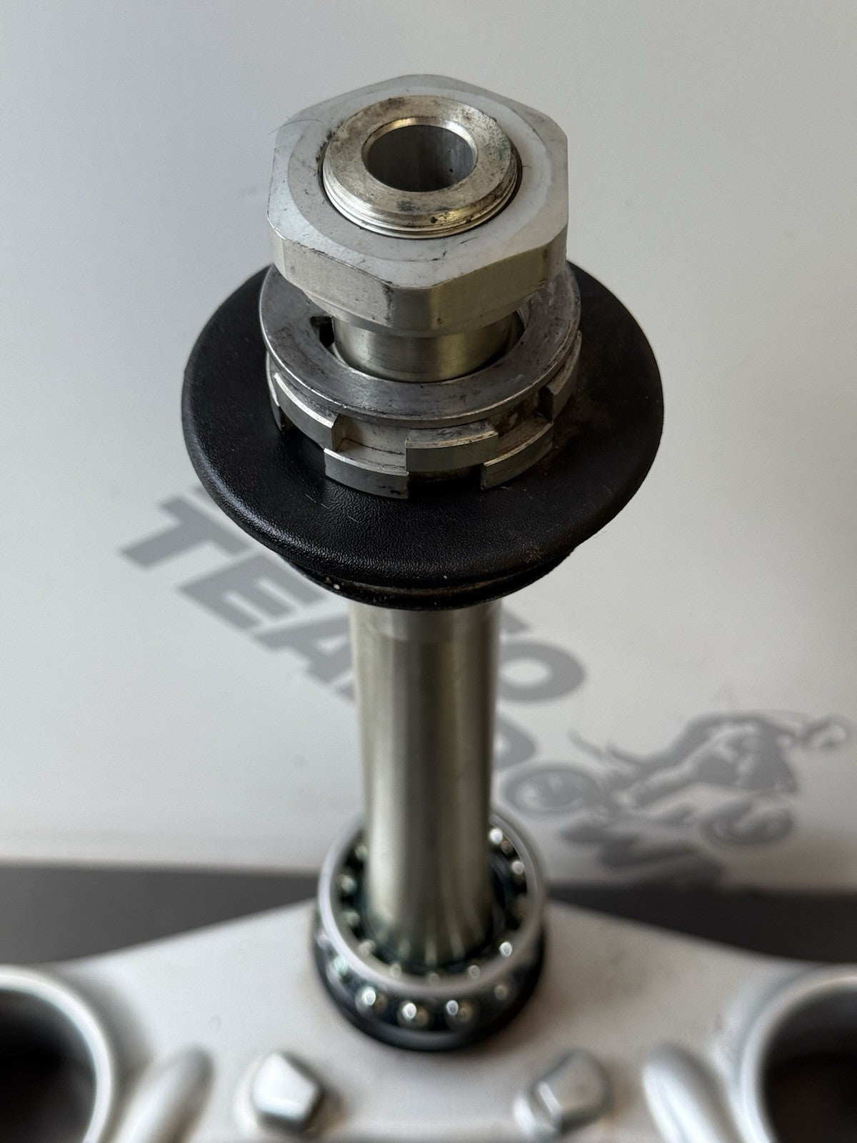 TRIUMPH STREET TRIPLE 675R Lower Yoke Bottom Clamp Lower Fork Clamp - T2044131