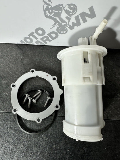 Triumph Street Triple 765 RS 2018 Fuel Pump Petrol Pump 15244m 2017-2020 UK ONLY