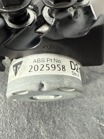 d2bcd3db-bacf-4a5b-a03e-b3a26b994d54