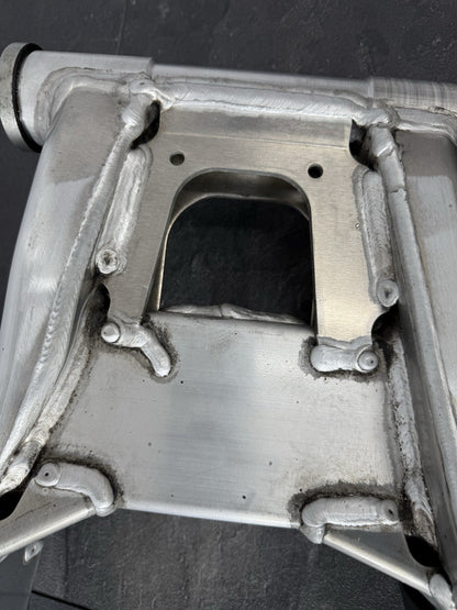 b8e09a55-69d6-4caa-80bb-6c40571ecba1