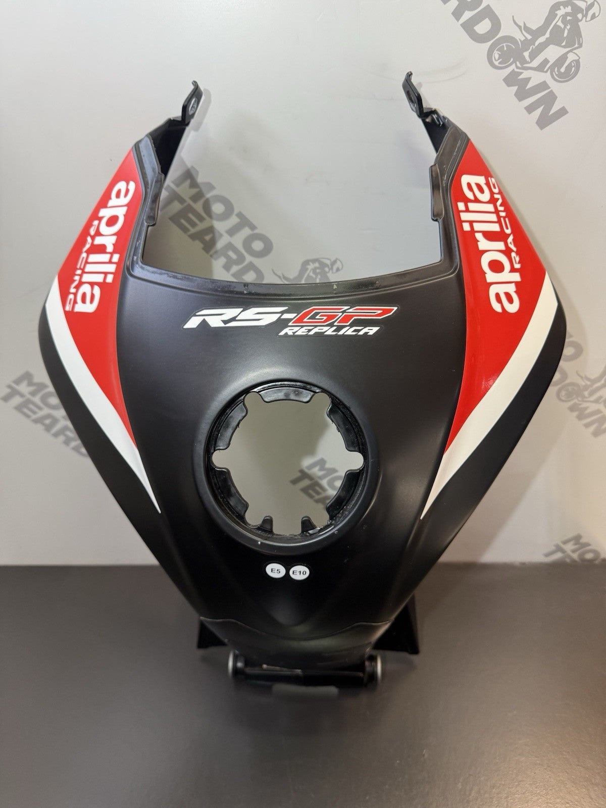 d3bf26f7-8885-4154-a966-f7a3407c75fa