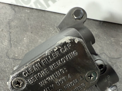 Yamaha YZF R125 R 125 2014 Front Brake Mastercylinder 26983 Miles 2008-2018