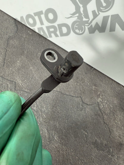 27dcff50-aa28-4412-a1c9-96a0b1f66a2b