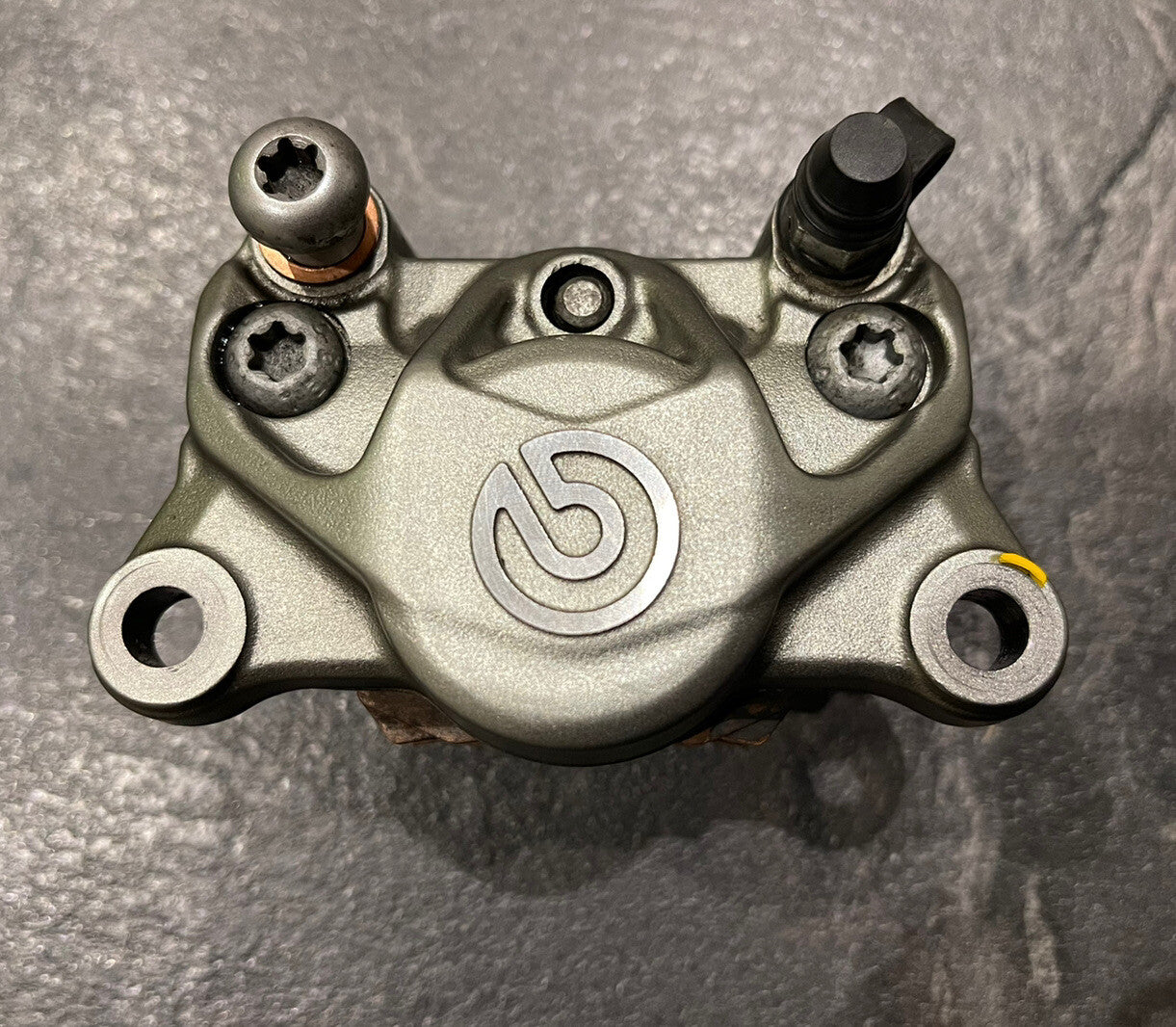 KTM Superduke R 1290 2018 2019 BREMBO Rear Brake Caliper Pads Only 8115 Miles