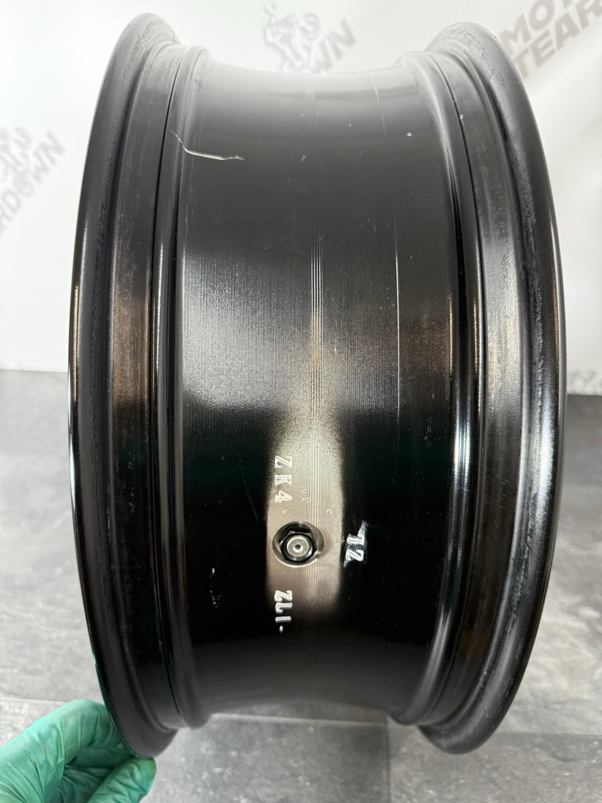 7db83aae-9801-40c6-98fd-1705bff8cded