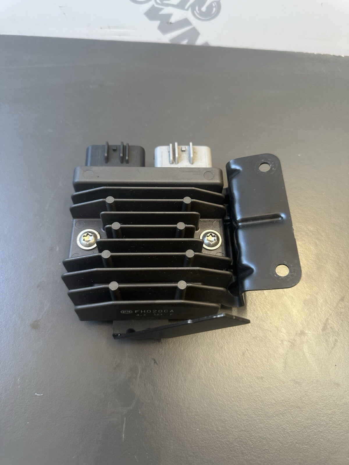 BMW S1000R Regulator Recitfier BMW S 1000 R Regulator Rectifier 16,807 Miles