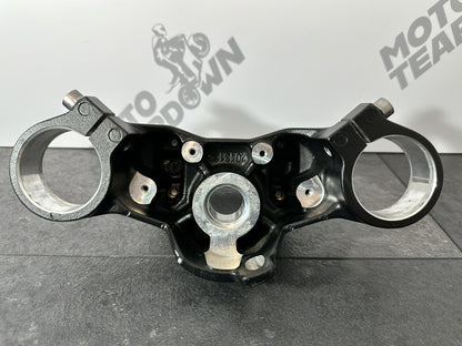 Triumph Trident 660 2022 Top Yoke & Risers Clamps 2962 Miles 2021-2024 OEM