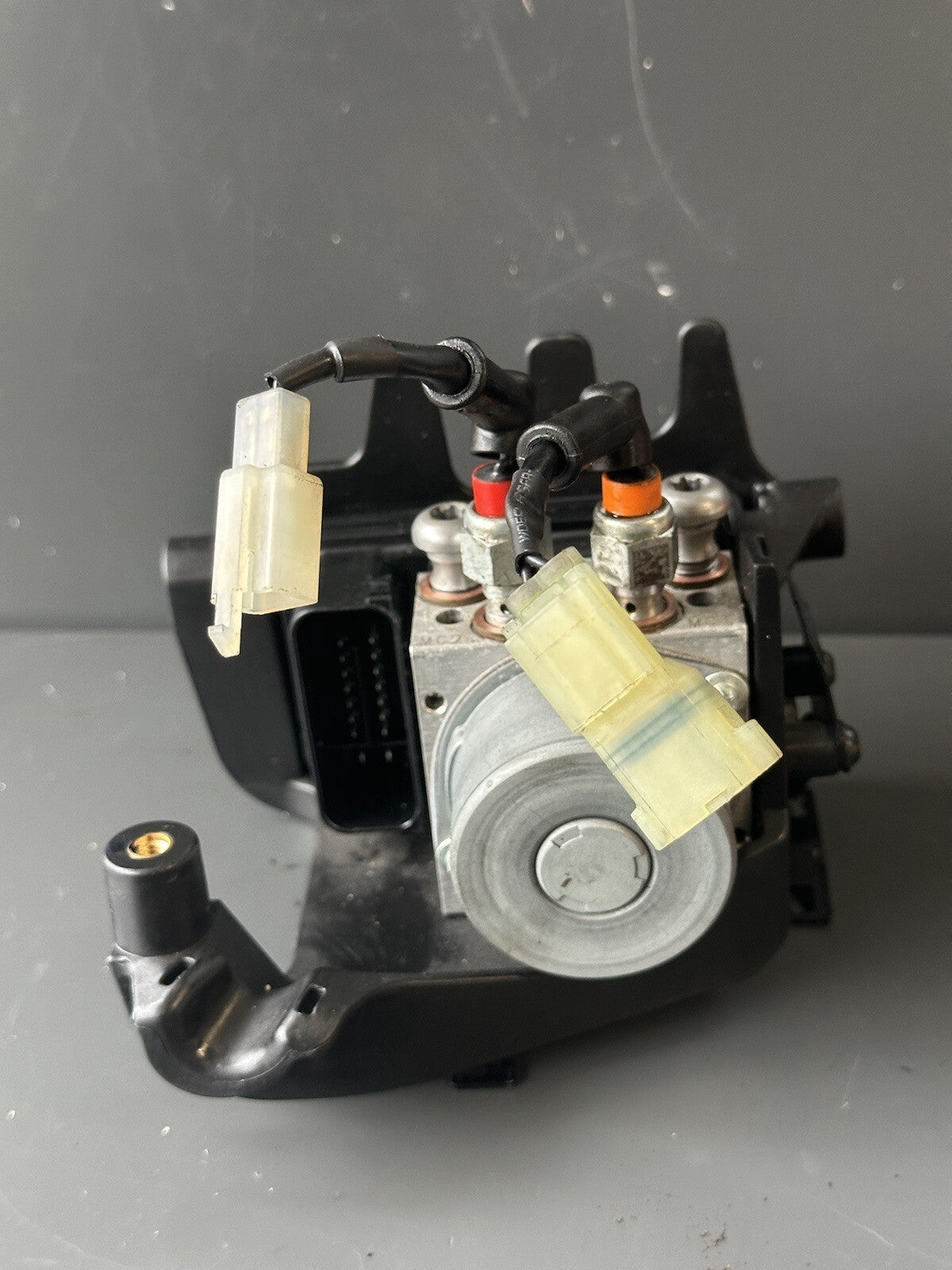 KTM 790 Duke ABS 2018 - 2021 ABS Pump Controller KTM 790 ABS Pump 790 ABS Pump