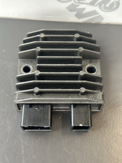 Regulator Rectifier Honda CBR 1000 RR Fireblade 2008 - 2011 13,752 Miles