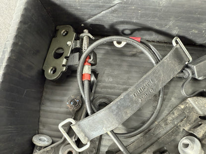 d317d2ef-4b82-4603-8f64-c4f71d145103