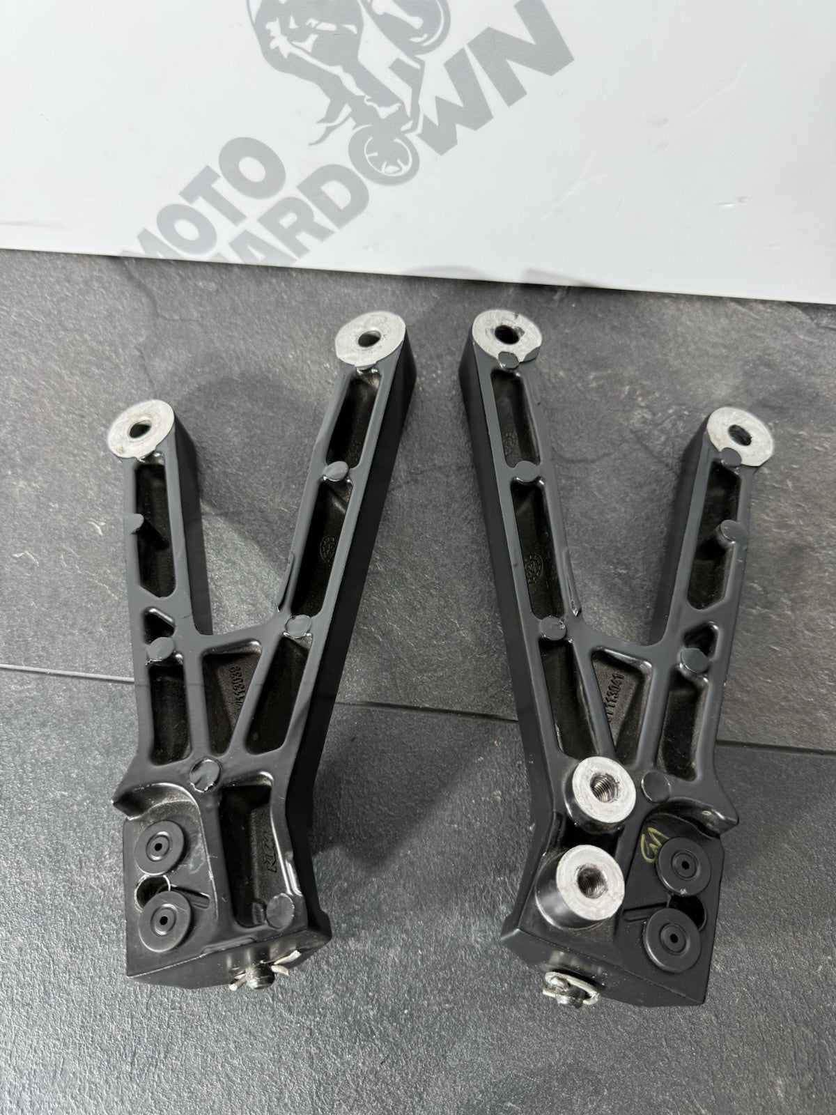 fe9e3f7b-b793-4481-bfcc-3cc87bc39412