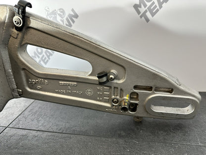 Aprilia Tuono V4 1100 Factory 2020 Swingarm Swinging Arm 6889 Miles OEM 2019