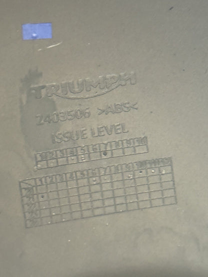 Triumph Trident 660 petrol fuel tank cover panel Petrol Tank Fairing 2021-2024