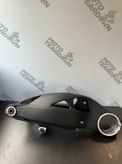 Triumph SPEED TRIPLE 1050 Swinging Arm Swing Arm 2011-2015 T2050119 1050 Swing