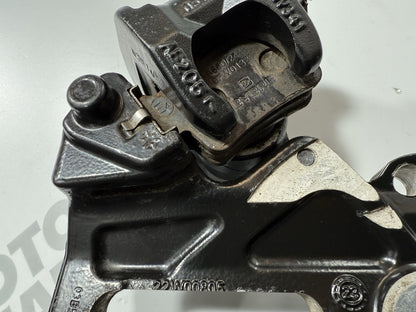 5d4737a4-03ce-446c-8d19-44dadf15130a