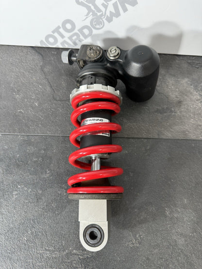 dda2bcc2-bebc-40f3-b04b-41f3bcbf7912